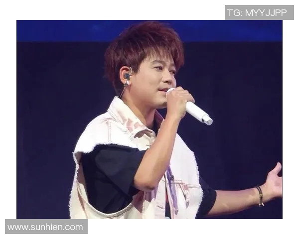 苏醒与足球明星同框合影 展现运动与音乐跨界融合的独特魅力